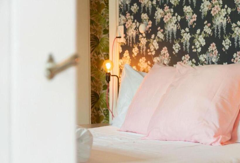 스탠다드 룸 공동 욕실, Beau Séjour Lucerne