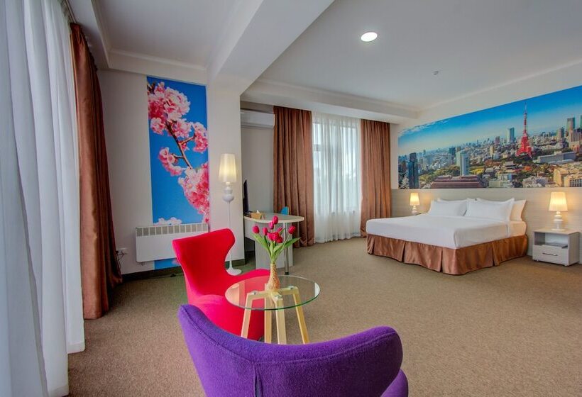 اتاق لوکس, Bridges