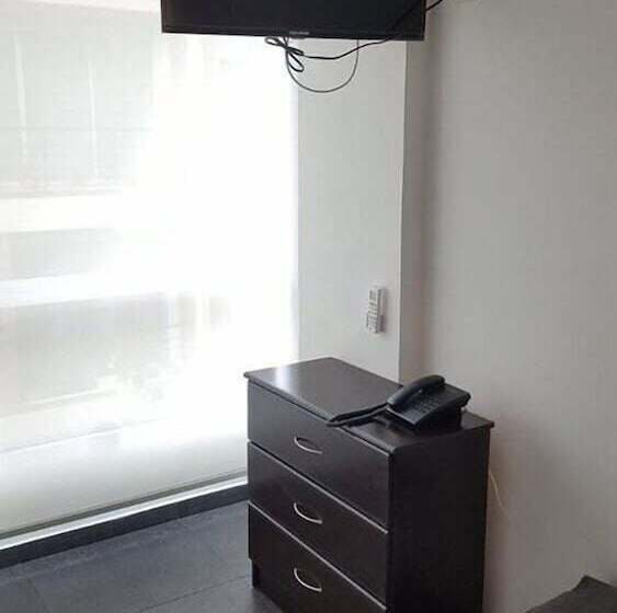 家庭间, Grand H&r