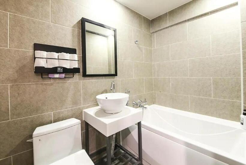 اتاق لوکس, No 25 Hotel Gwangan