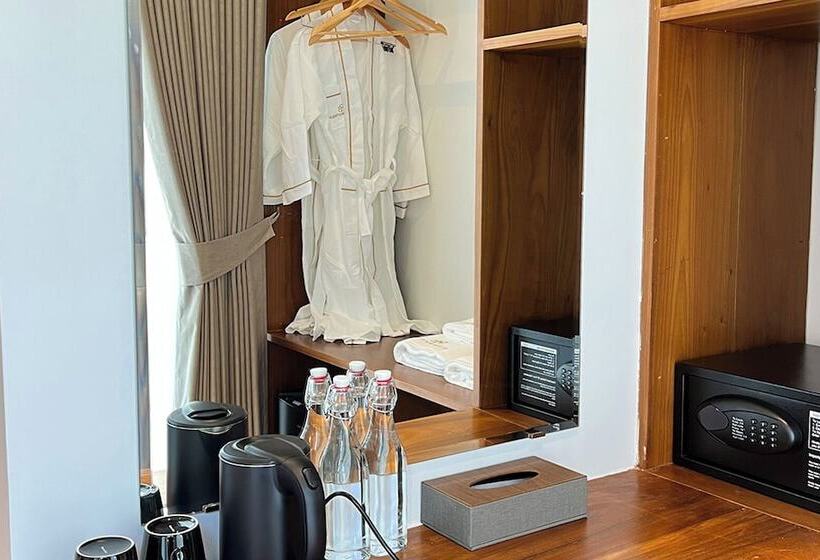 Habitación Superior Vista Jardín, The R&b Boutique