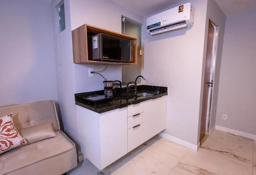 Perhestudio, M3 Studio Hotel E Negocios