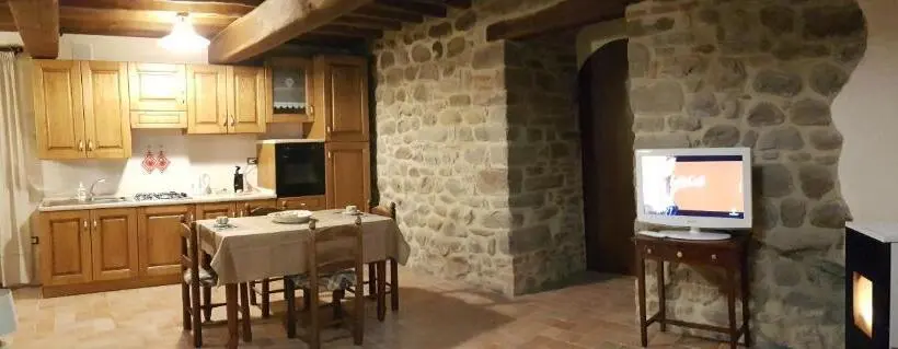 スーペリアスタジオ, La Collina