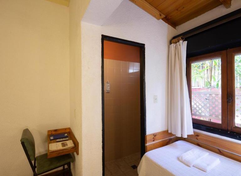 스탠다드 트리플 룸, Arcoiris