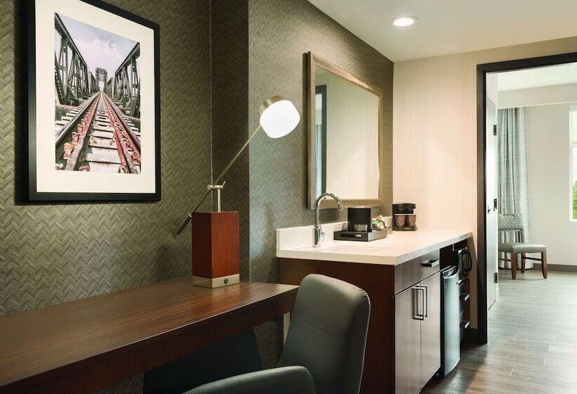 Люкс, Embassy Suites By Hilton Noblesville Indianapolis Convention Center