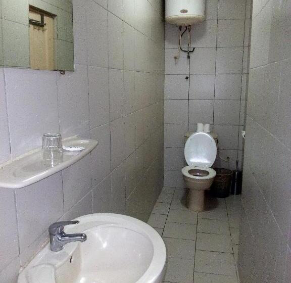 سوییت, Hôtel Saint Thomas