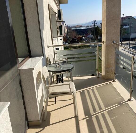 バルコニー付きスタンダードルーム, Terra Iasi