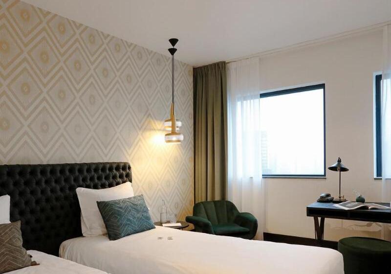 Quarto standard, The James Rotterdam