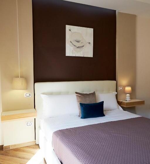 اتاق استاندارد, 360 Hospitality