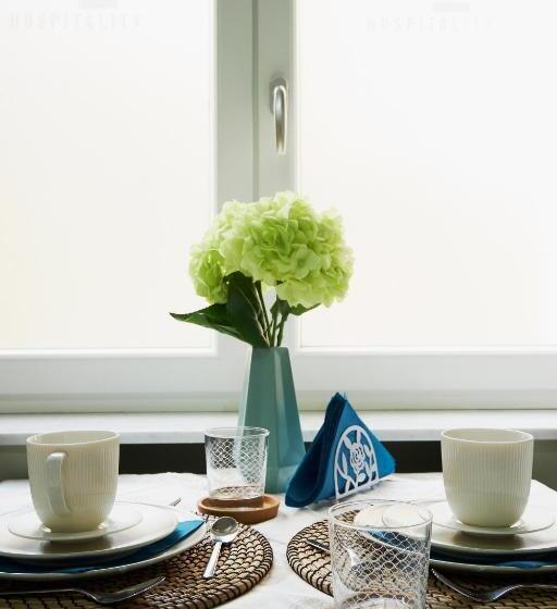 اتاق اکونومی, 360 Hospitality