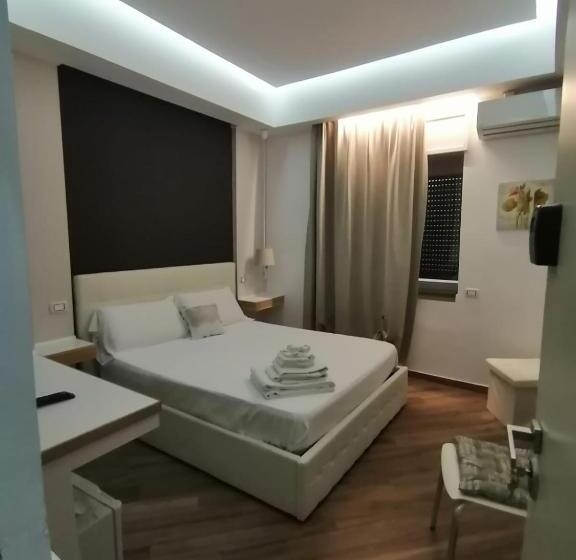 اتاق اکونومی, 360 Hospitality