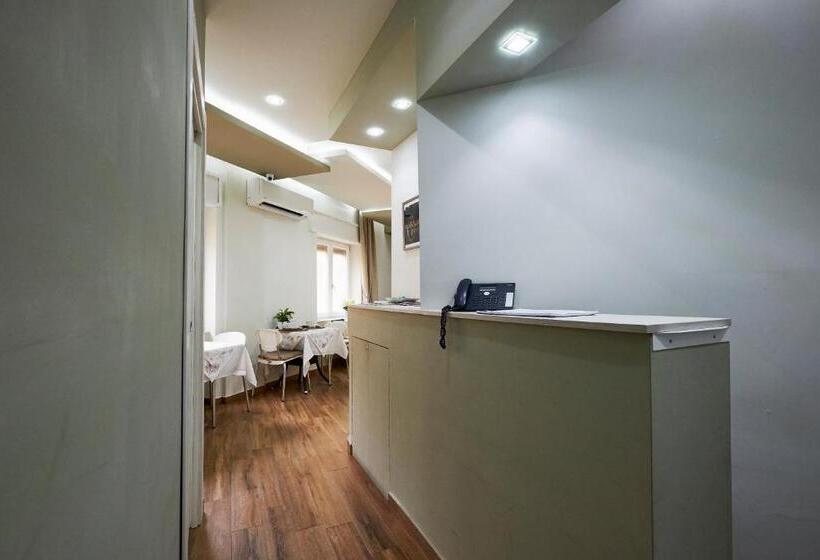 اتاق اکونومی, 360 Hospitality