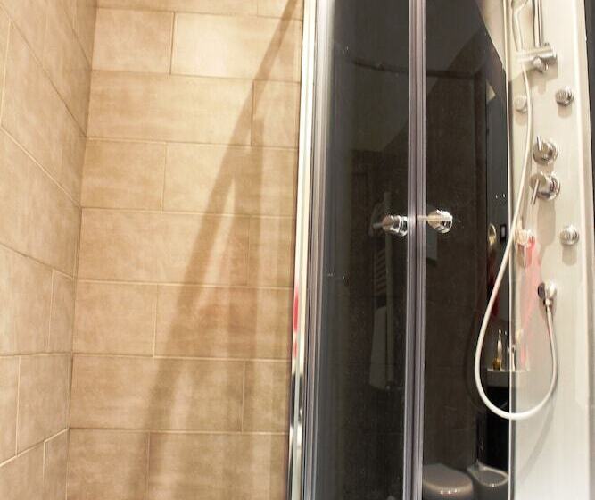 اتاق استاندارد, Bb Tube