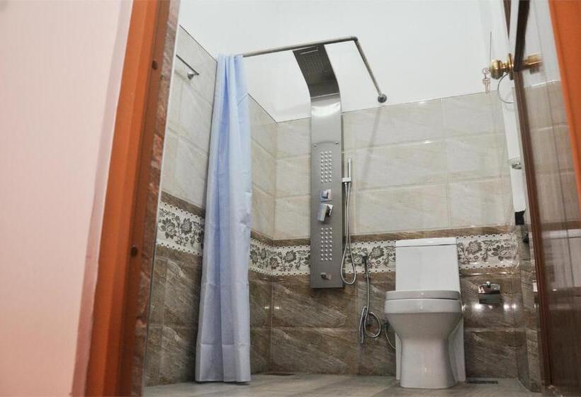 발코니 디럭스 룸, Ritz Gate Kalutara