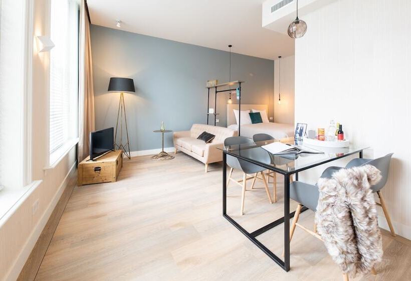 스위트, Stadsvilla Mout Rotterdamschiedam