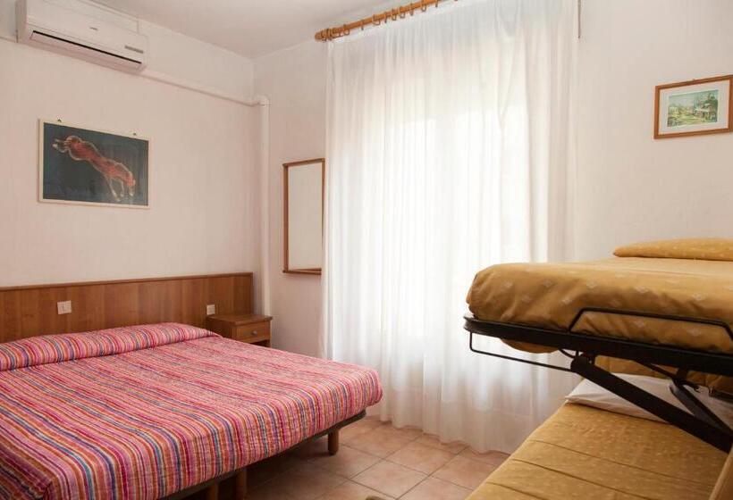 غرفة عائلية, Taormina