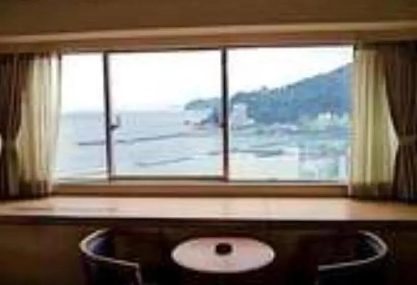 オーシャンビュースタンダードルーム, Itoen Hotel Atamikan