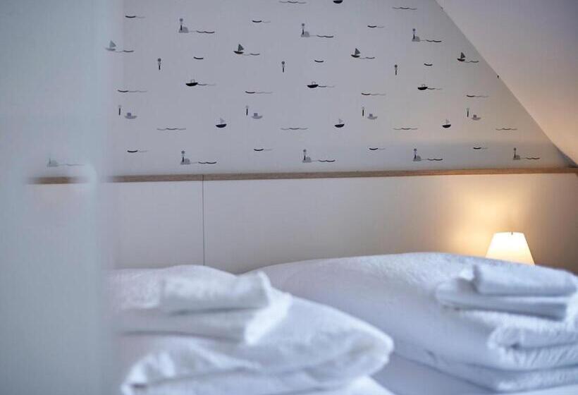 Standardrum, Radhotel Am Gleis