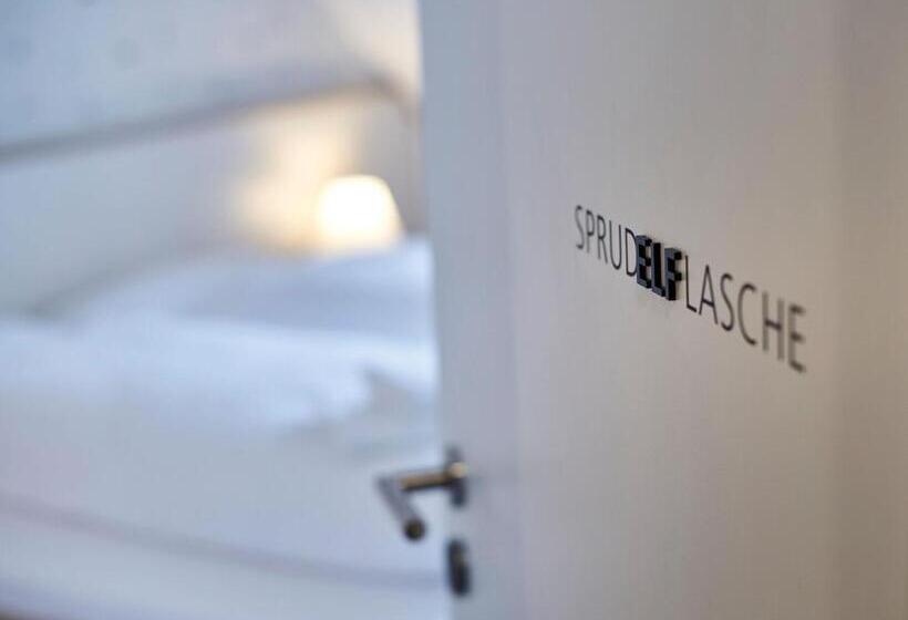 Standardrum, Radhotel Am Gleis