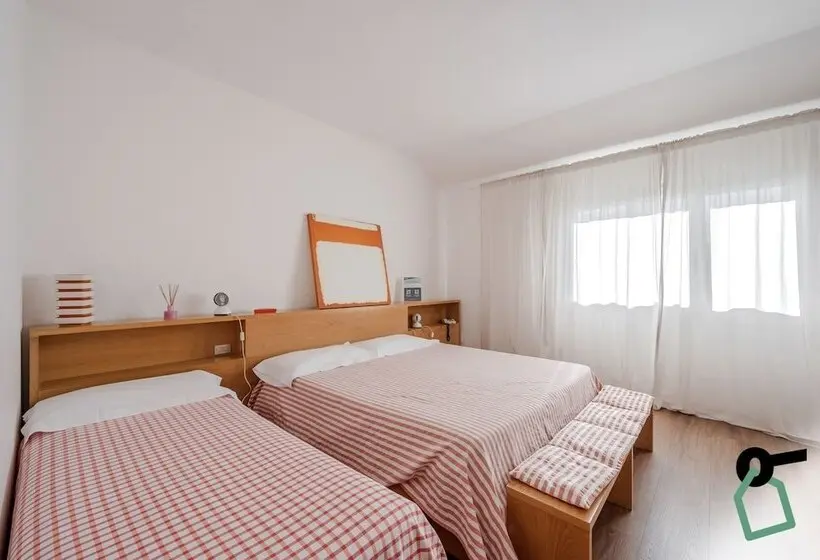 スタンダードトリプルルーム, Hotiday Room Collection   Sarzana