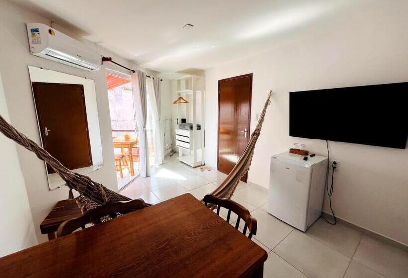 带阳台套房, Pousada Enero