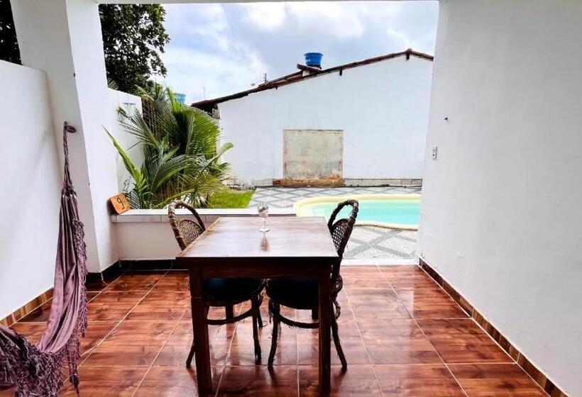 标准间带阳台, Pousada Enero