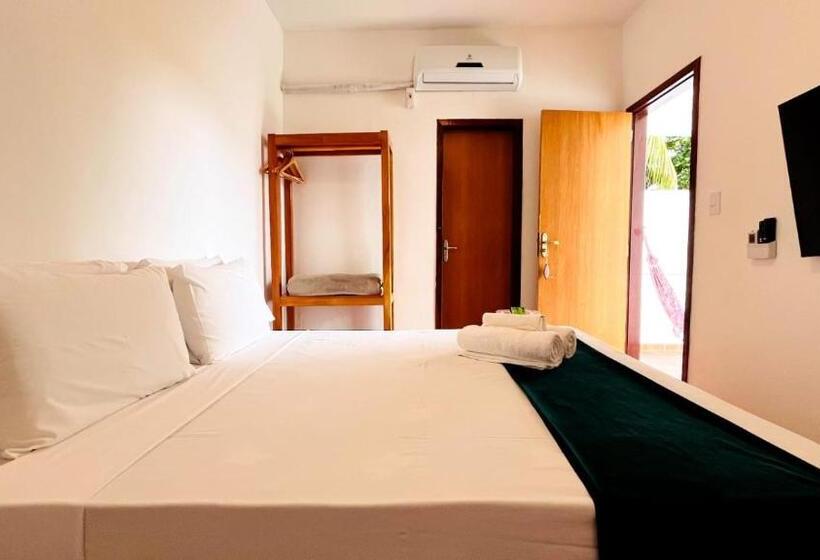 标准间带阳台, Pousada Enero