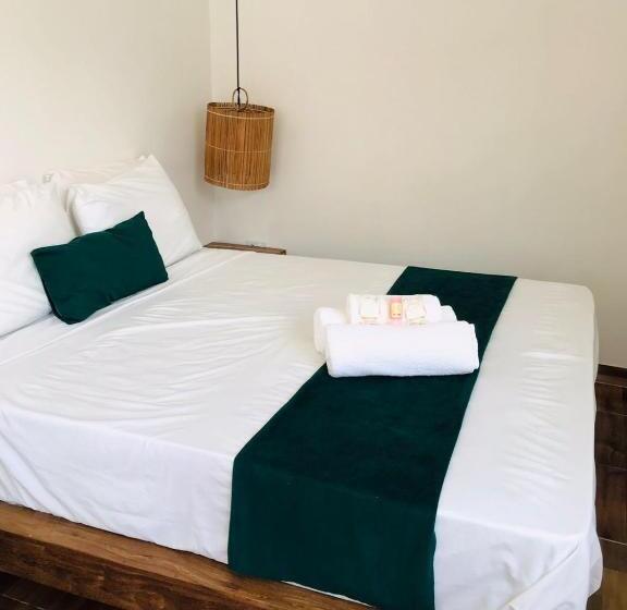 套房, Pousada Enero