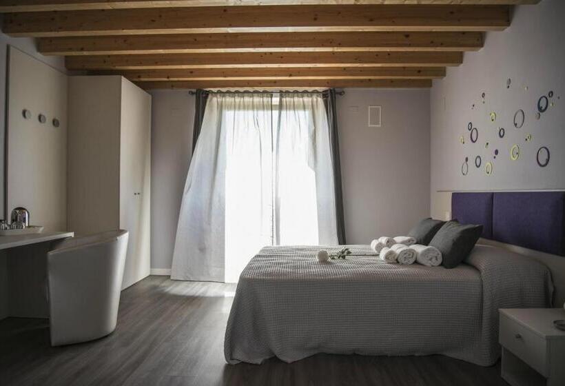 חדר סופריור, Michela Bb & Relais