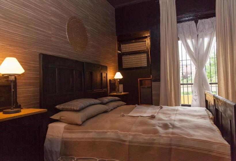 غرفة قياسية, Torino Mon Amour