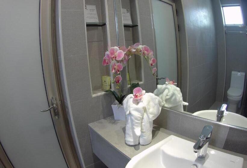 豪华房间, Meriton Inn