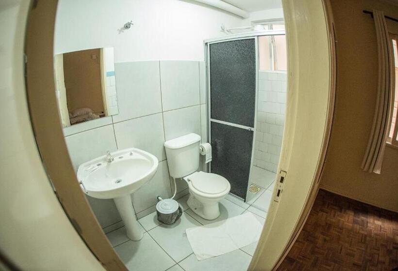 标准间, Pedra Bonita