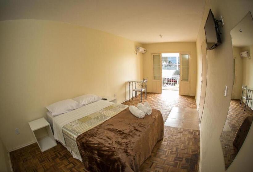 标准间, Pedra Bonita