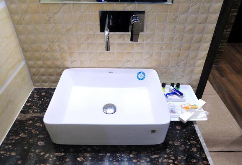 Suite, Ravine Palace