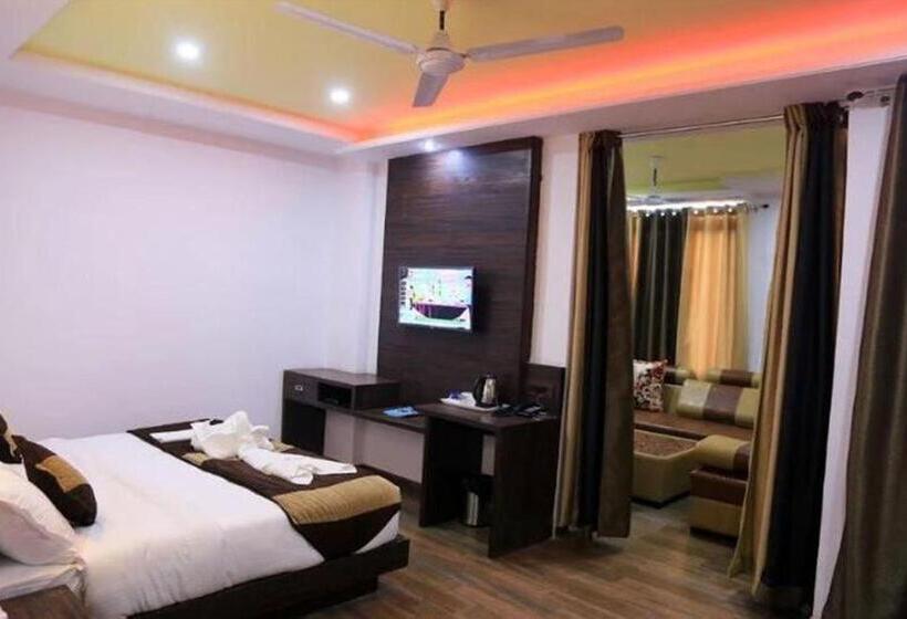 Suite, Ravine Palace