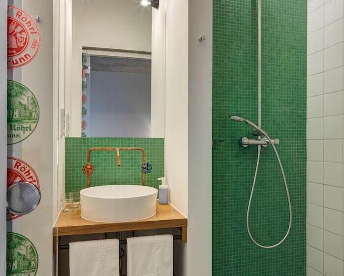 스탠다드 룸, Röhrl