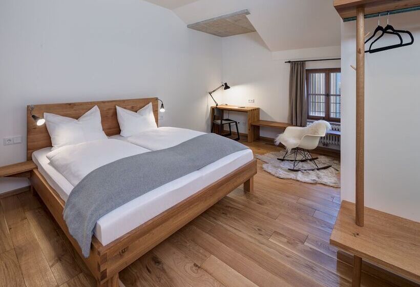 스탠다드 룸, Röhrl