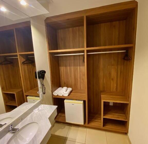 Family Suite, Roda D'agua