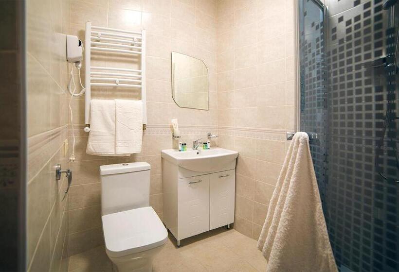 חדר סטנדרט, Royal House