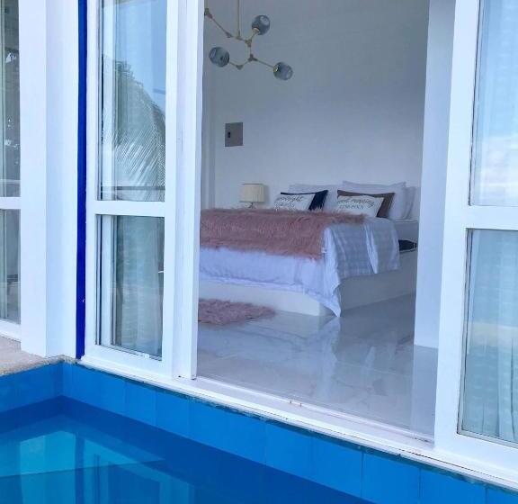 ویلای یک اتاق خوابه با استخر شنا, Bintana Sa Paraiso