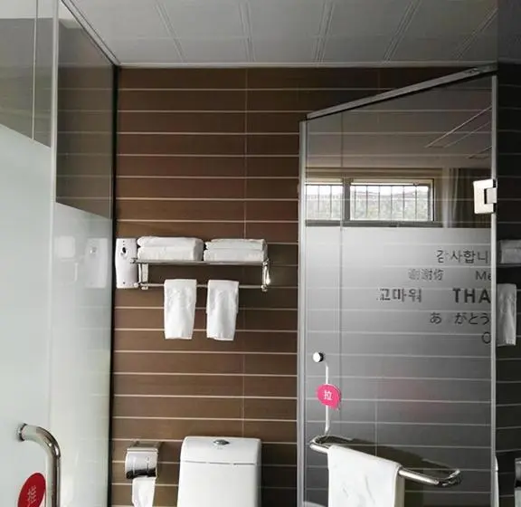 اتاق خانوادگی, Thank Inn Chain Hotel Inner Mongolia Tongliao Horqin Dis. Tienan Kundulun Ave