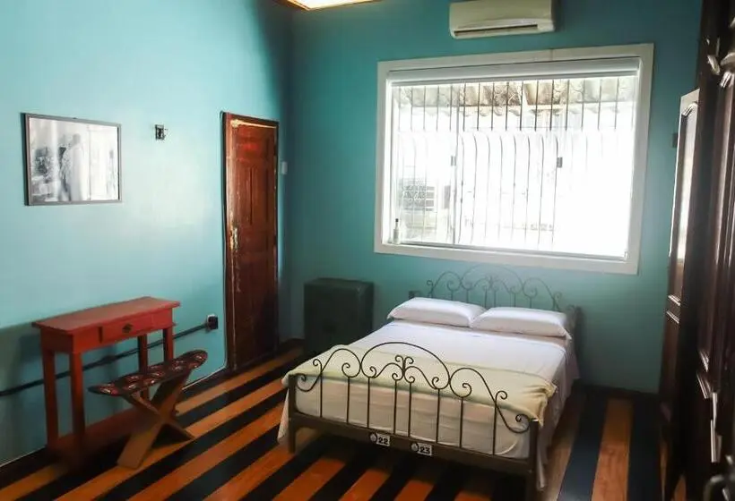 ファミリールーム, ôvibe Party Hostel
