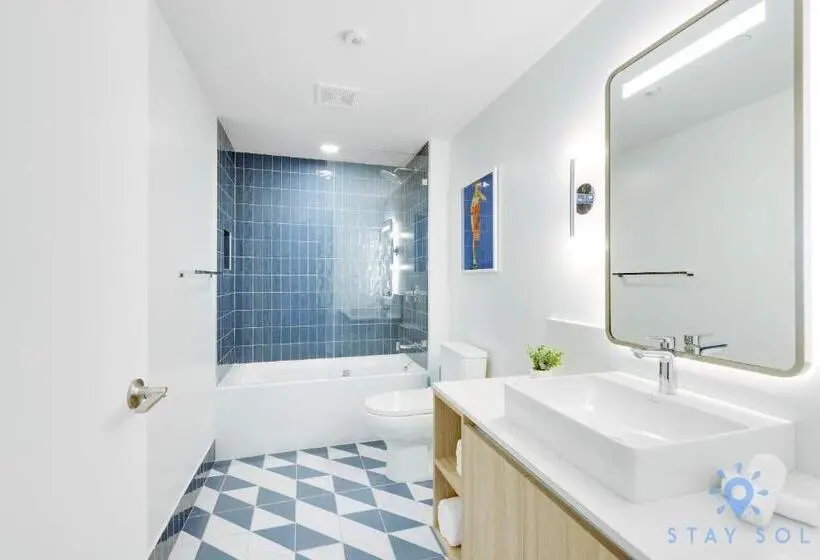 آپارتمان 1 خوابه, Luxury City View Condo