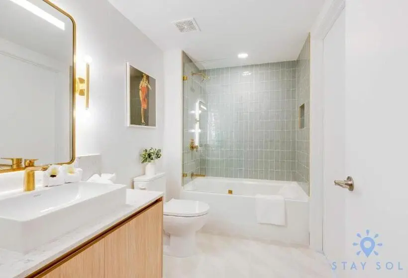 آپارتمان 1 خوابه با چشم‌انداز, Luxury City View Condo