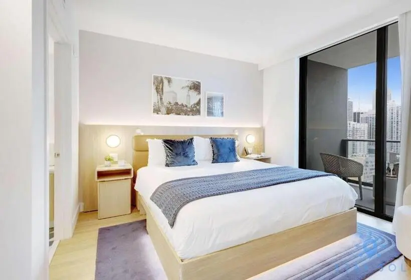 آپارتمان 2 خوابه با بالکن, Luxury City View Condo