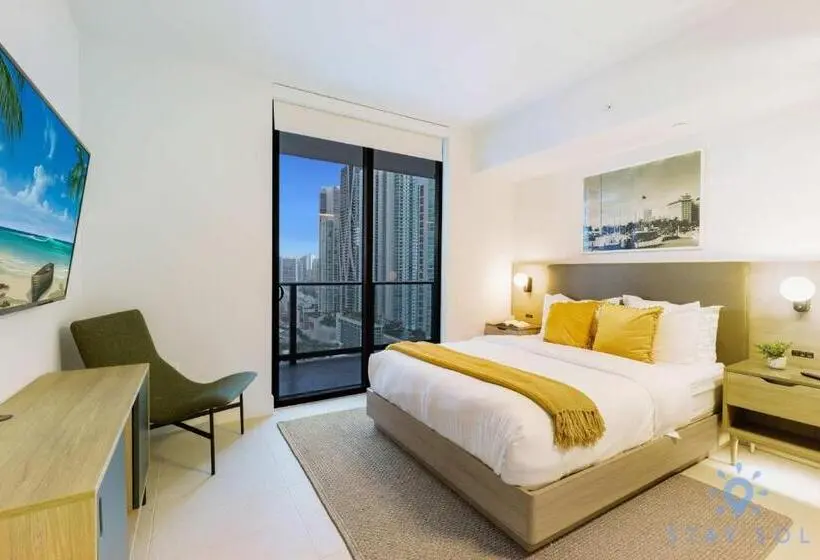 2 Bedrooms Apartment City View, Luxury City View Condo
