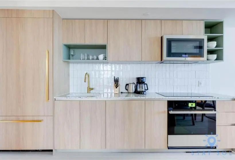 آپارتمان 3 خوابه, Luxury City View Condo