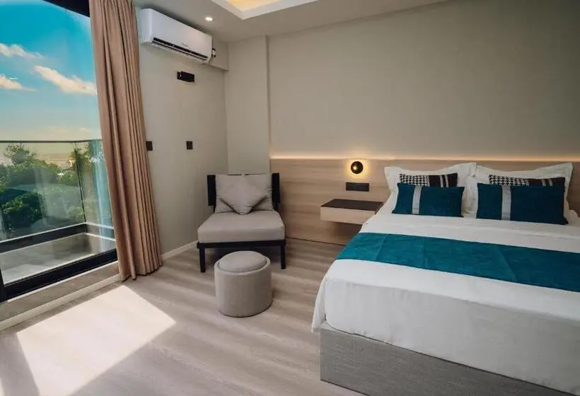 اتاق استاندارد با بالکن و چشم‌انداز دریا, Ocean Pearl Fuvahmulah