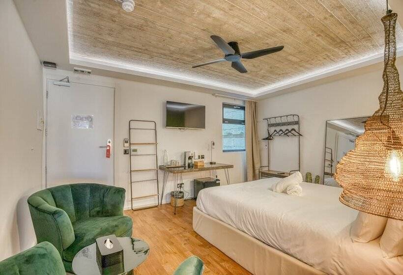 سوییت خانوادگی, The Bear And Ween