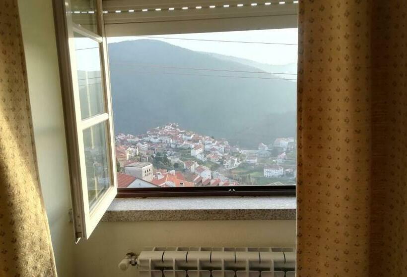 스탠다드 룸, O Vicente